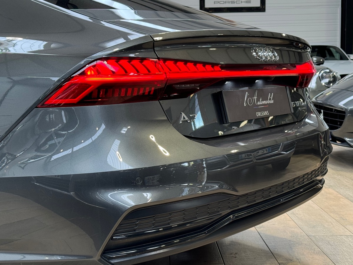 Audi A7 SPORTBACK 55 TFSIe 367CV COMPÉTITION QUATTRO  S-LINE Y