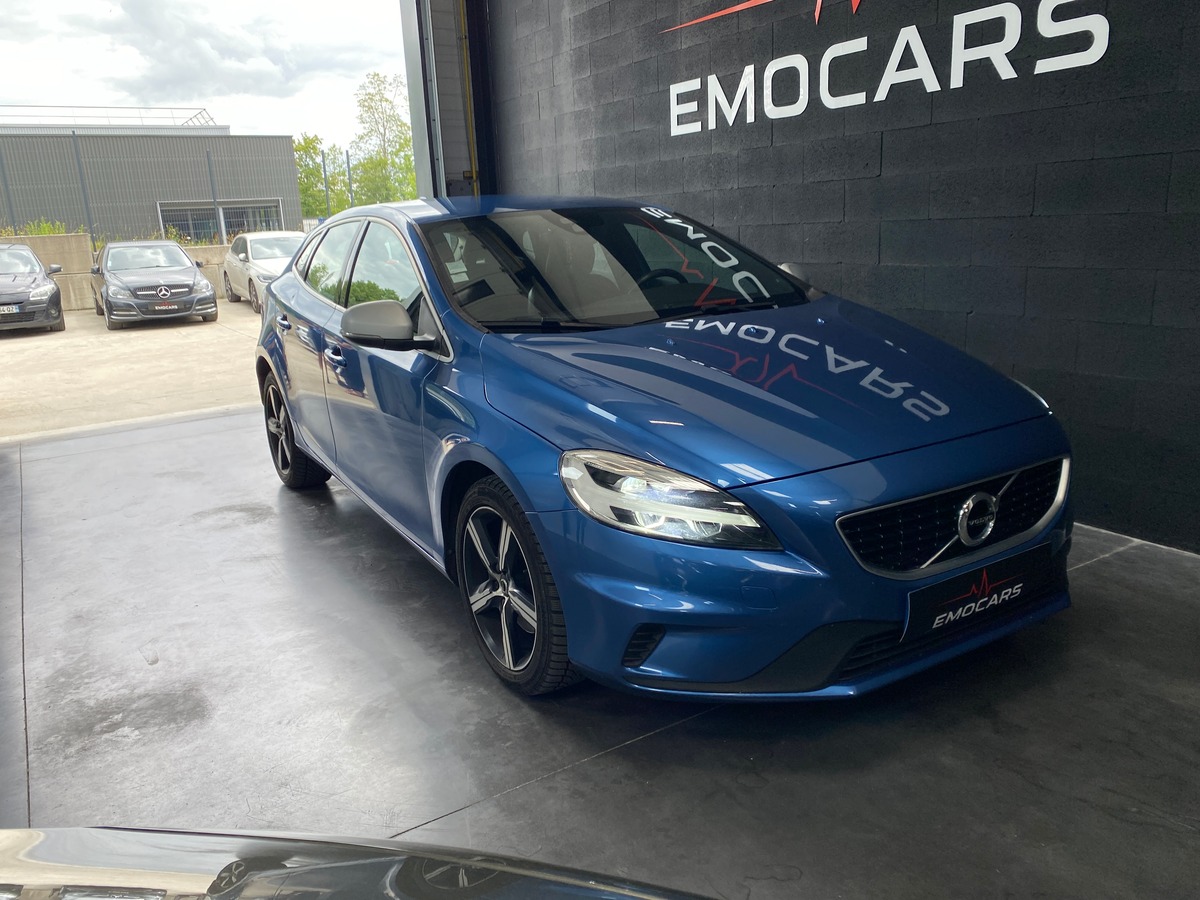 Volvo V40 T2 R design