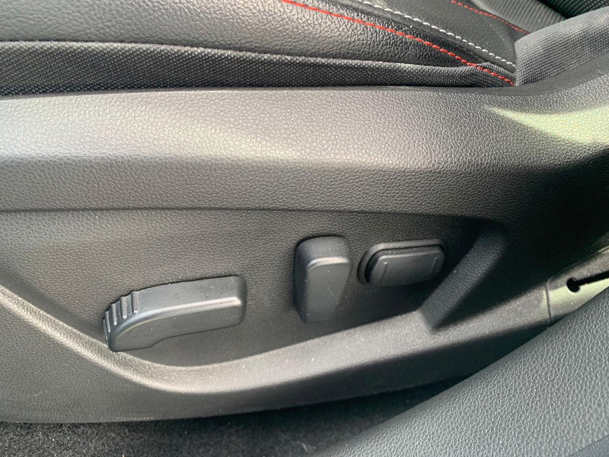 RENAULT Arkana 145 ch | RS Line | Apple car Play Android Auto | Caméra de recul | Siéges électriques