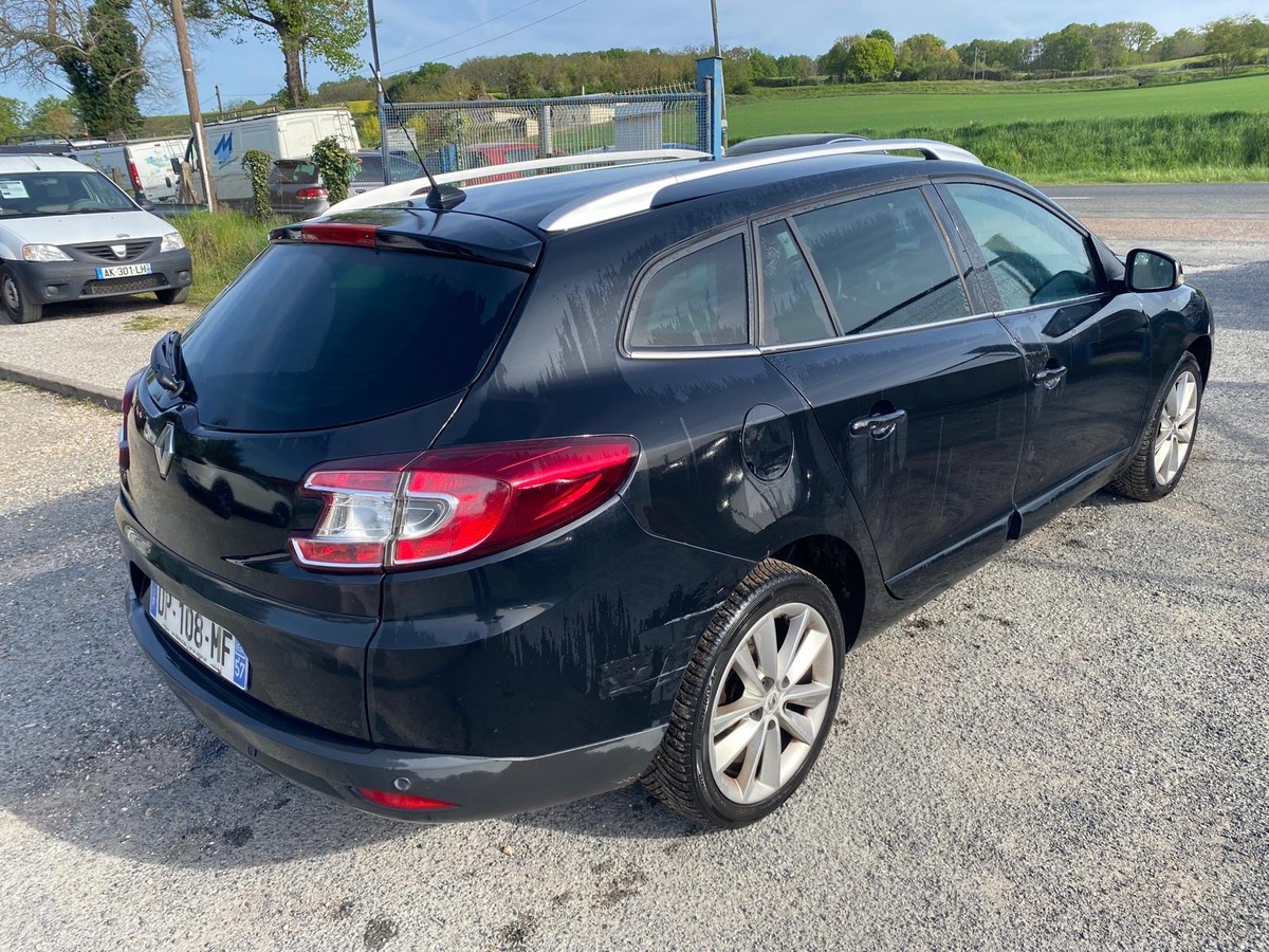 RENAULT Megane Estate 1.6 dci 130cv edition limité cuir biton 