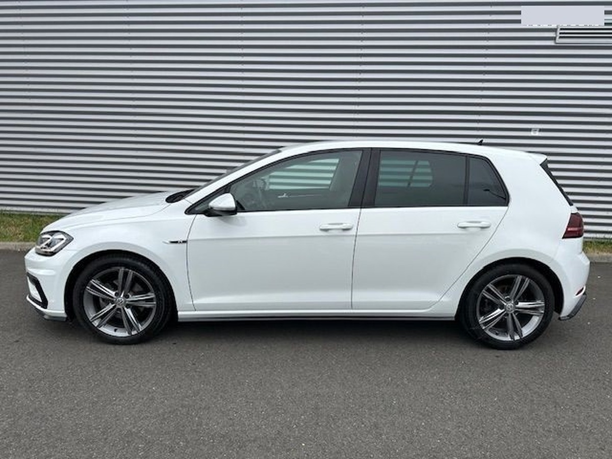Volkswagen Golf VII 1.5 TSI EVO 150 ch | Carat | Régulateur adaptatif | Pack sport R-Line extérieur