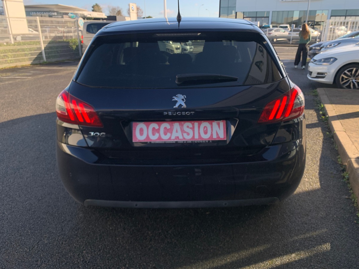 Peugeot 308 130 ch | Allure | Caméra de recul | Apple car play | Régulateur vitesse | Barres de toit