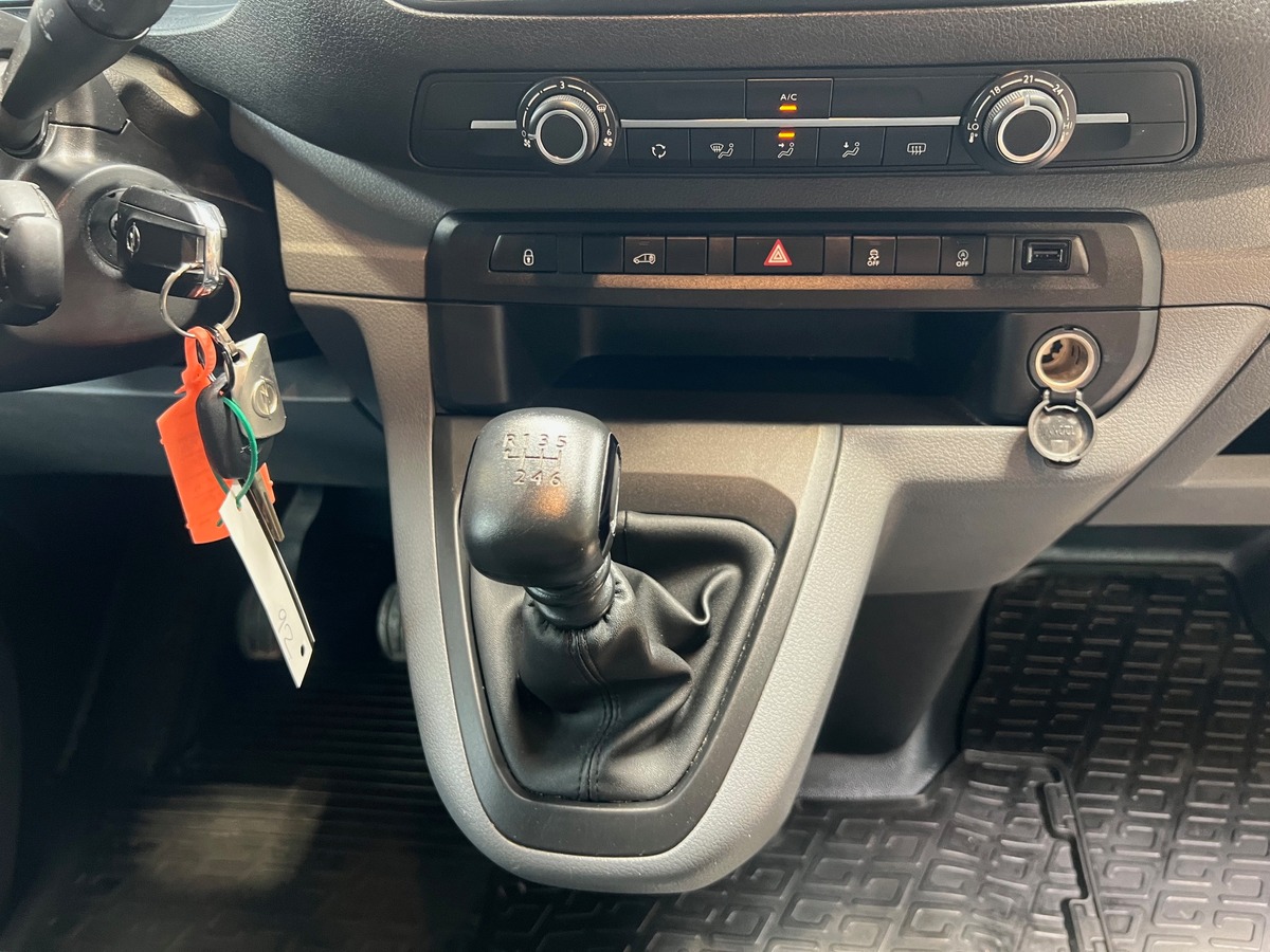 Opel Vivaro FOURGON MOYEN L1 1.5 CDTI 120 ch S&S PACK CLIM