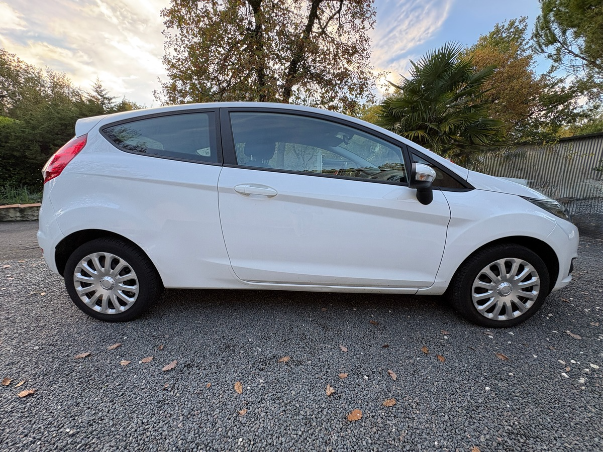 Ford Fiesta 1.25 82ch Edition - 1ʳᵉ main - ENTRETIEN CONSTRUCTEUR