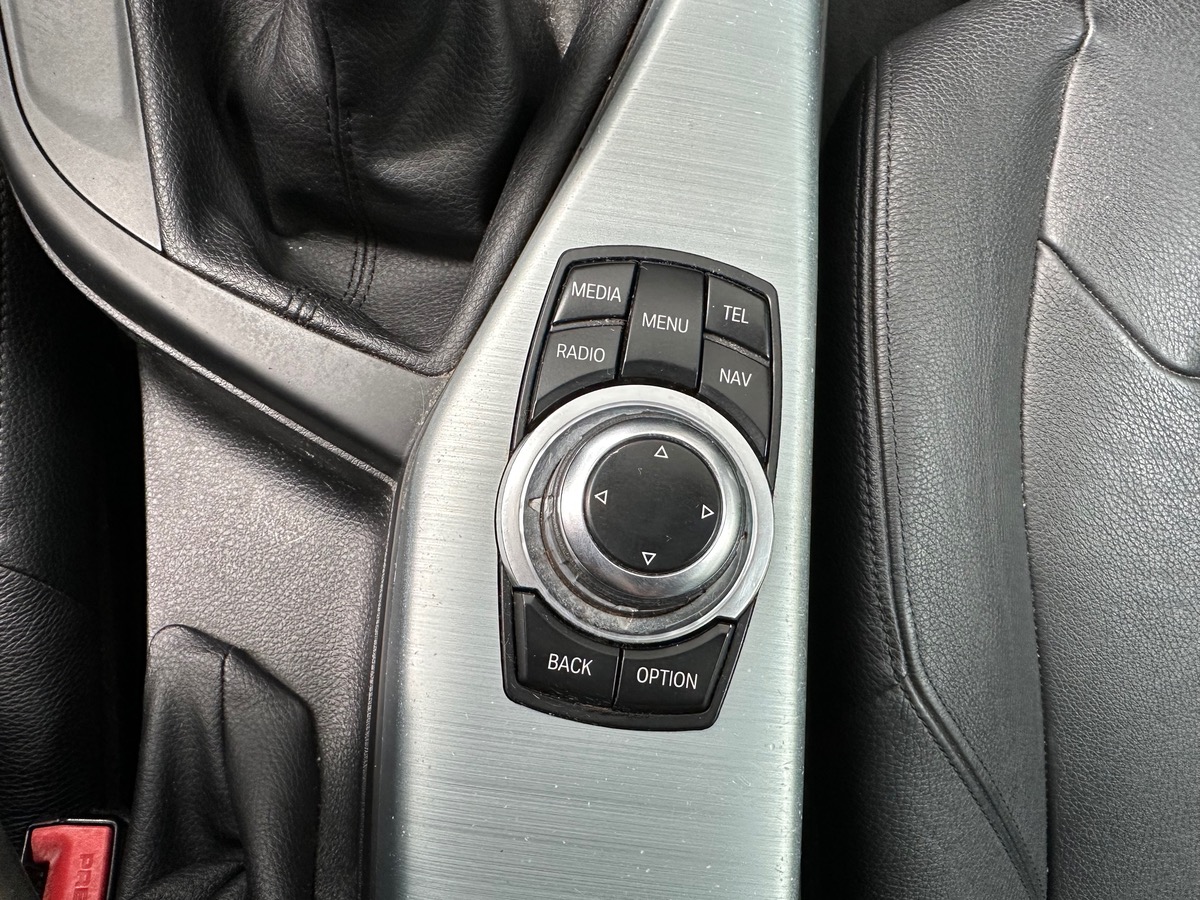 Bmw Série 1 (F21) 118D 143cv LOUNGE Garantie 12 mois