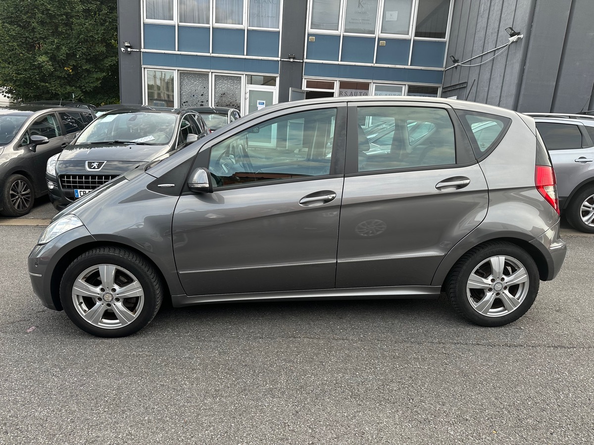 Mercedes-Benz Classe A 180 CDI moteur Mercedes 4XCBLuet