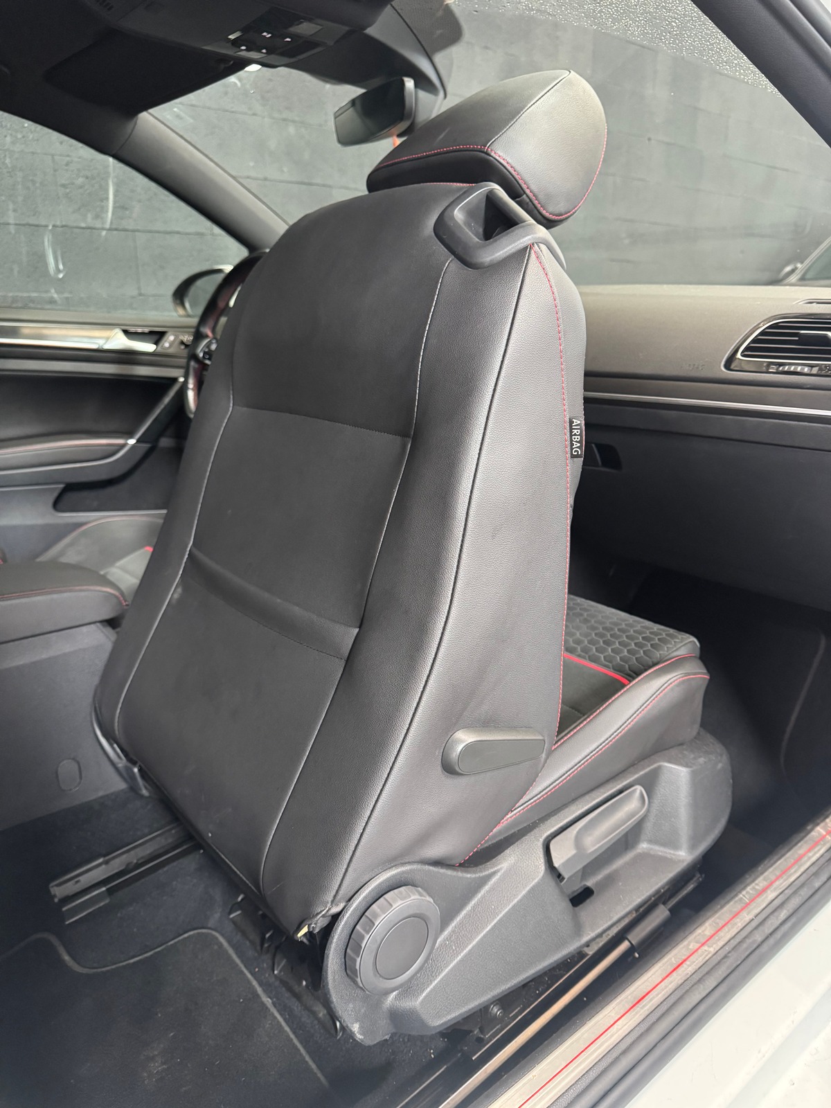 Volkswagen Golf 7 GTI PERFORMANCE 2.0 245 DSG7