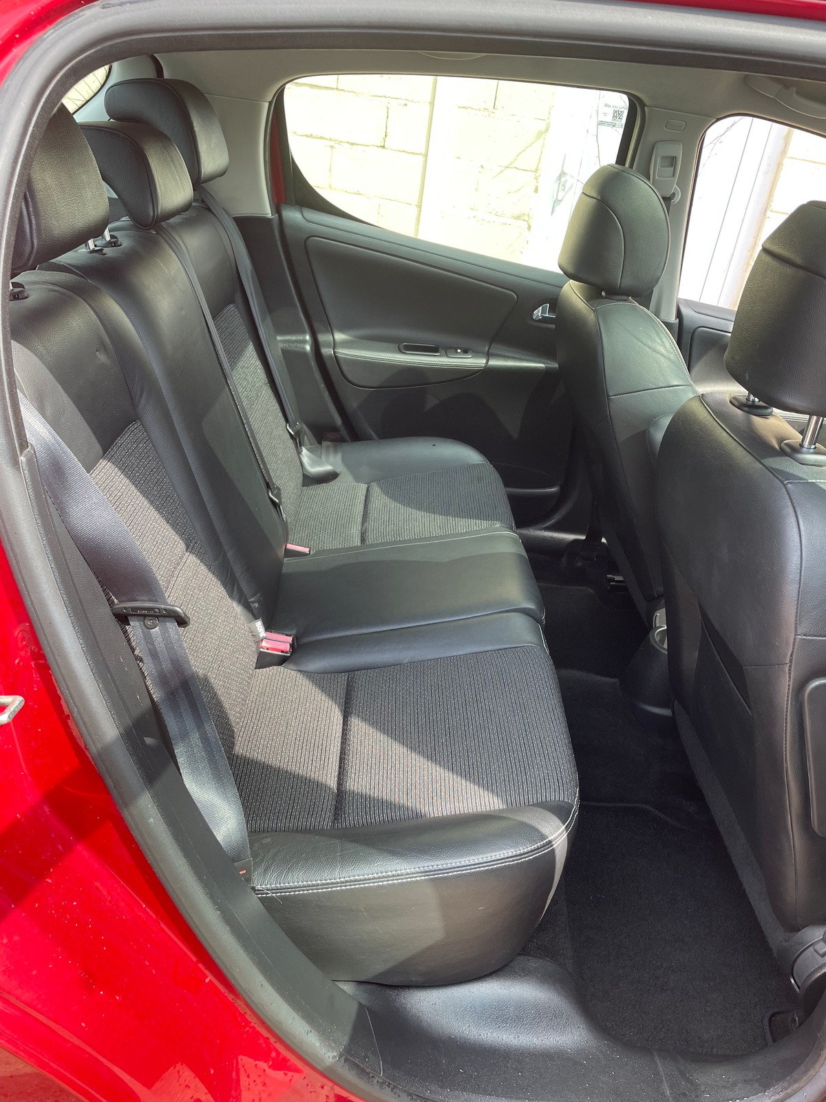 Peugeot 207 1.6 THP 150 Chx 167 700 Kms