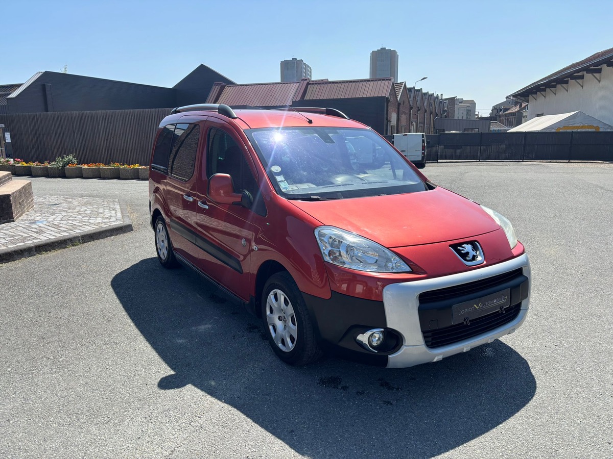 Peugeot Partner 1.6 HDi Outdoor Pack - ATTELAGE -  Révisé - Garantie