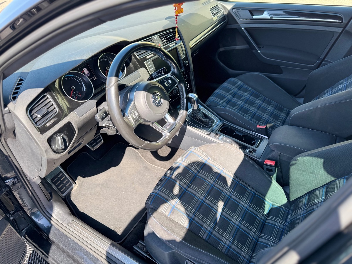 Volkswagen Golf GTE 7 1.4 TSI 204 Hybrid DSG6 150 cv - CAMERA DE RECUL - REGULATEUR ADAPTATIF