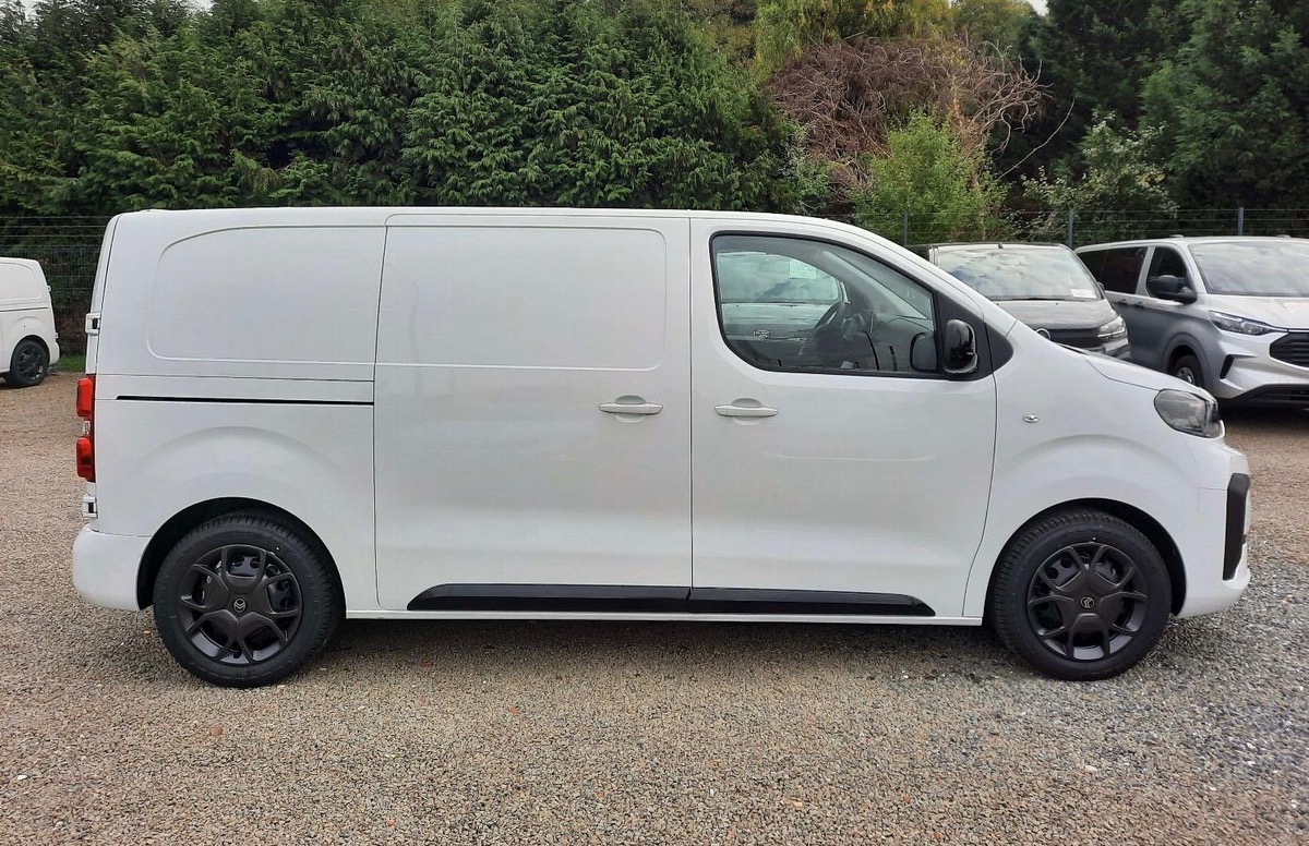 Citroën Jumpy FOURGON M 2.2 BLUEHDI 150CH EAT8 CONFORT