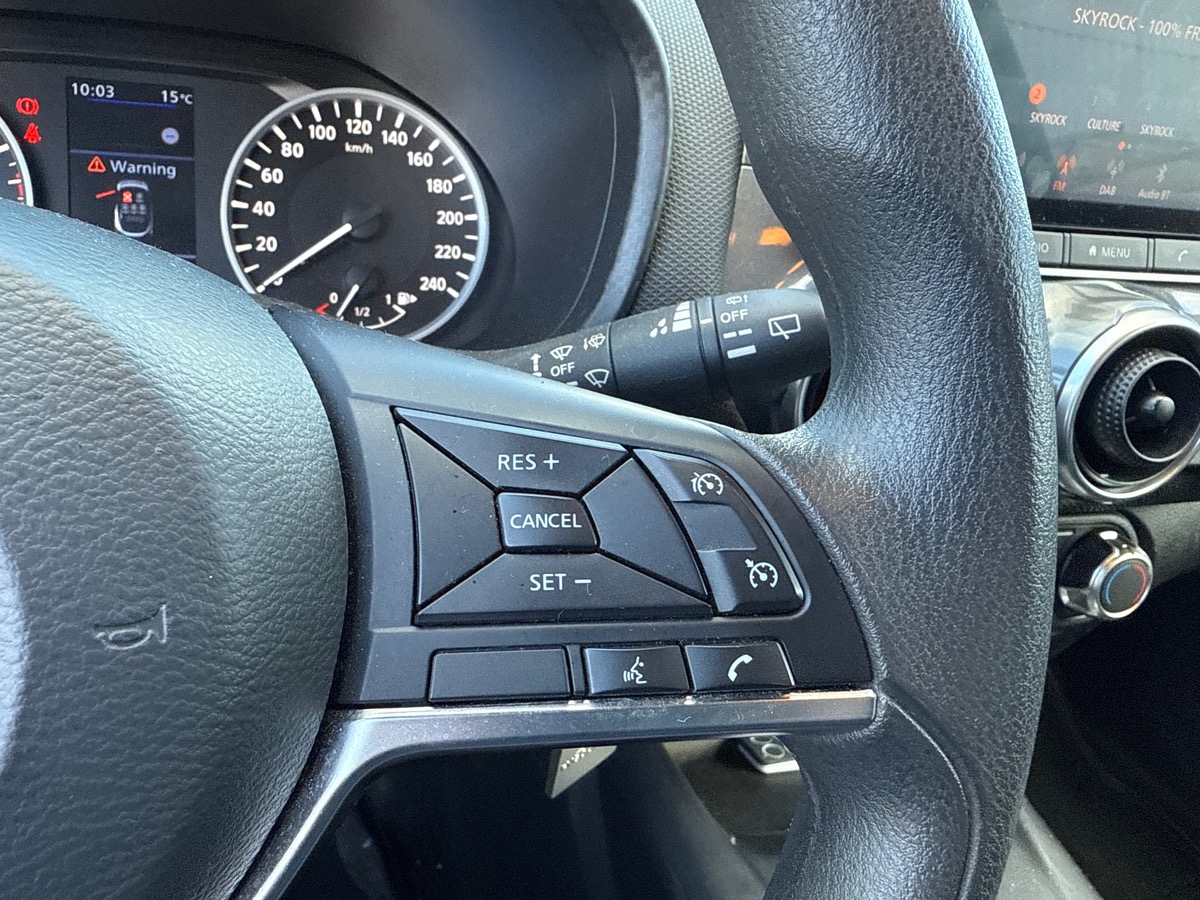 Nissan Juke II 1.0 DIG-T  114 cv Acenta, Camera de recul