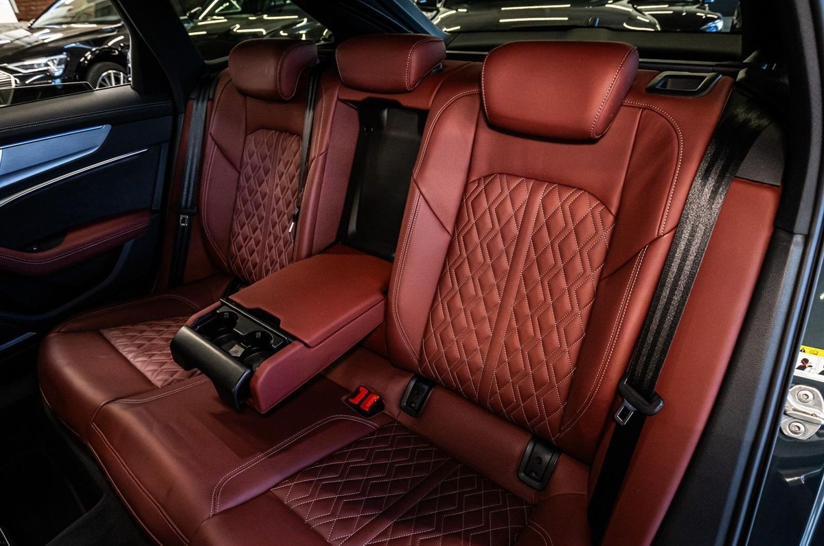 Audi S6 Avant V 3.0 TDI 344ch quattro tiptronic Bang&Olufsen Caméra 360