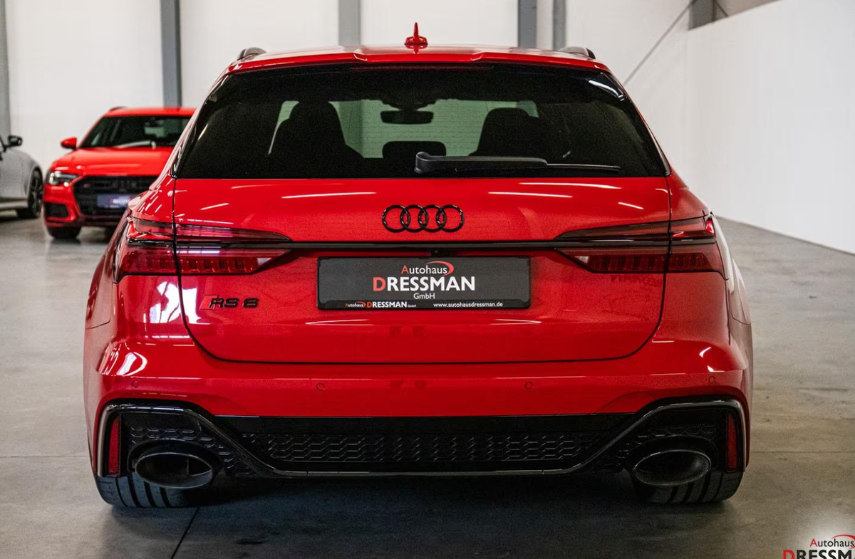 Audi RS6 Avant 4.0 V8 TFSI 600ch quattro tiptronic/B&O/Attelage/Toit ouvrant