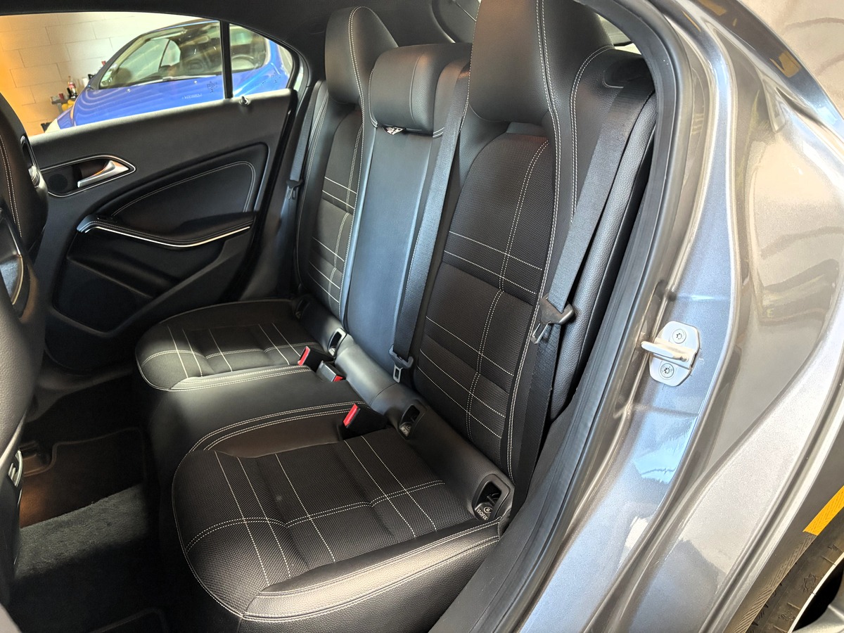 Mercedes-Benz Classe A 220d 7-DCt Sensation