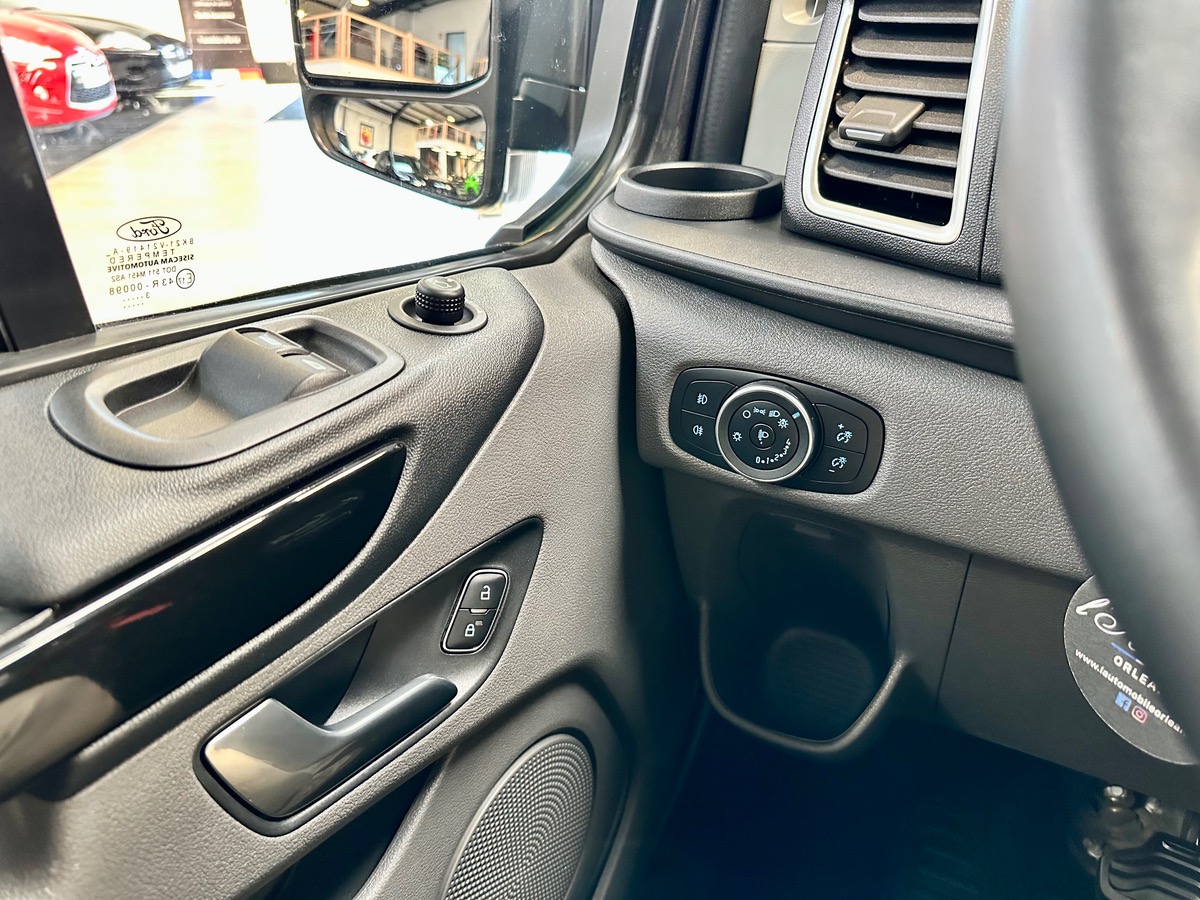 Ford Custom II (2) 320 L2H1 2.0 Ecoblue 170 Limited 6 Places BVA6 1ère Main TVA b