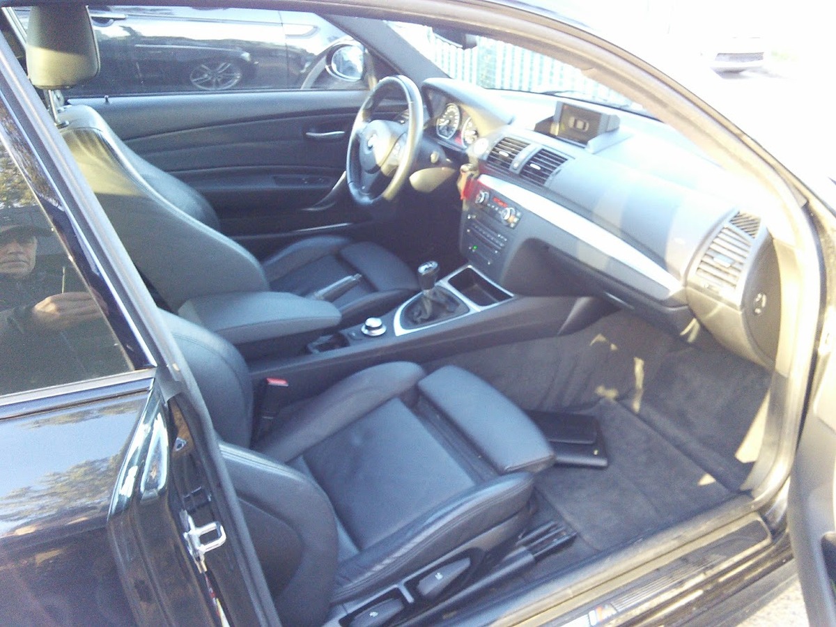 Bmw Série 1 Coupé 135i 3.0 i 24V 306 Pack M - HIStorique entretien et revision faite