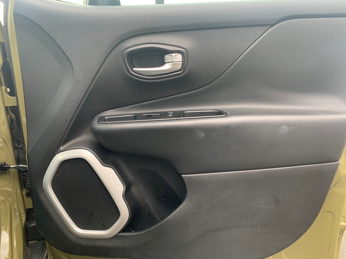 Jeep Renegade 120 chevaux | Régulateur de vitesse | Radar de recul | Bluetooth | Cuir | GPS