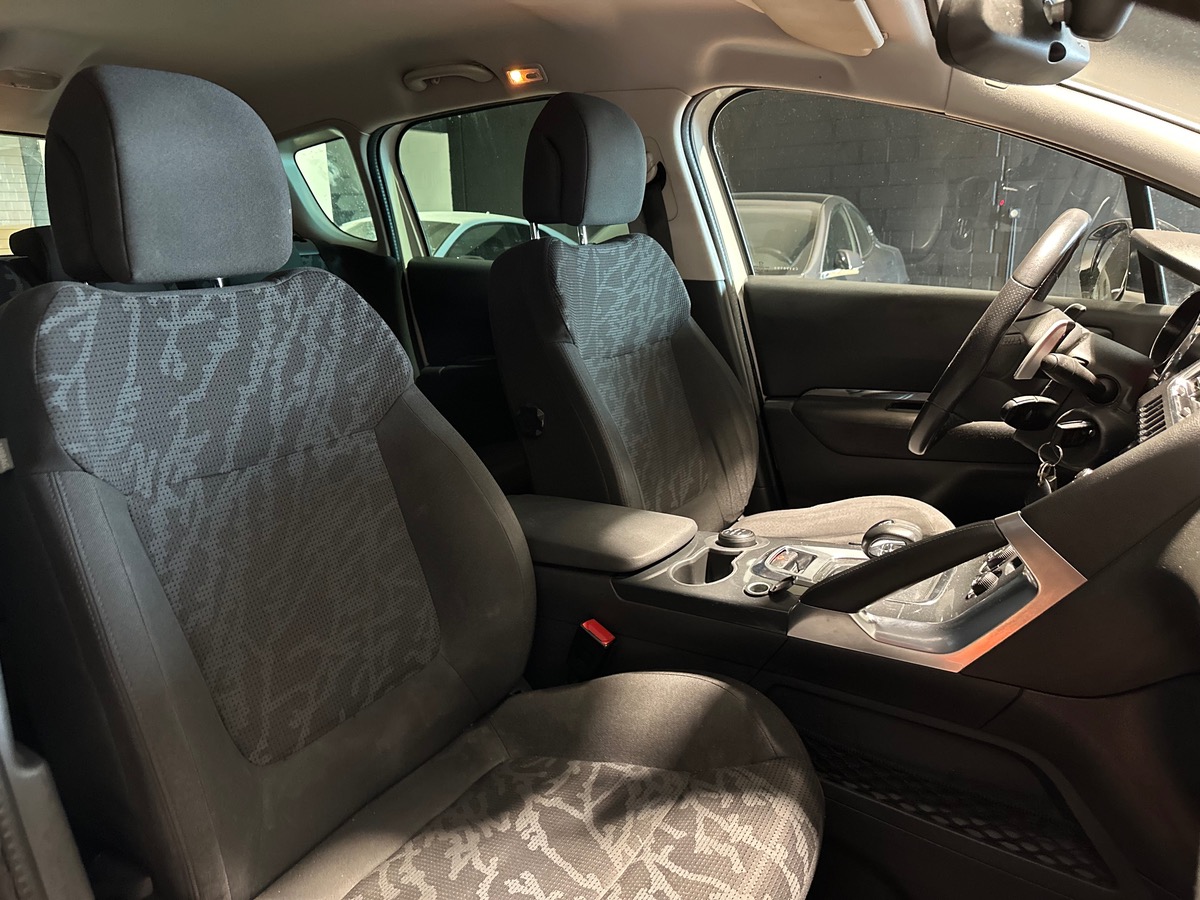 Peugeot 3008 2.0 hdi HYBRID