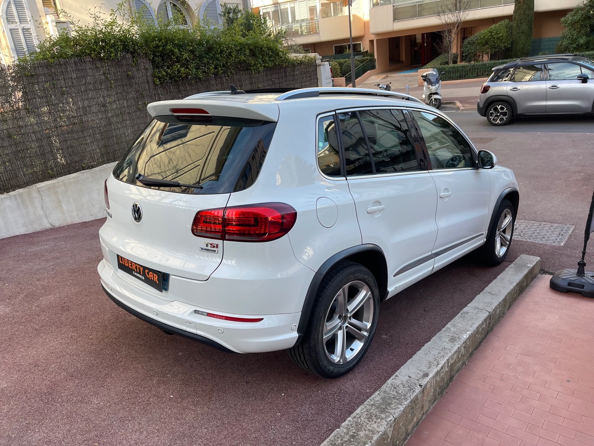 Volkswagen Tiguan 1.4 TSI 150 CV R LINE/ Boîte auto / KM Reel / Toit Ouvrant / Intérieur Cuir