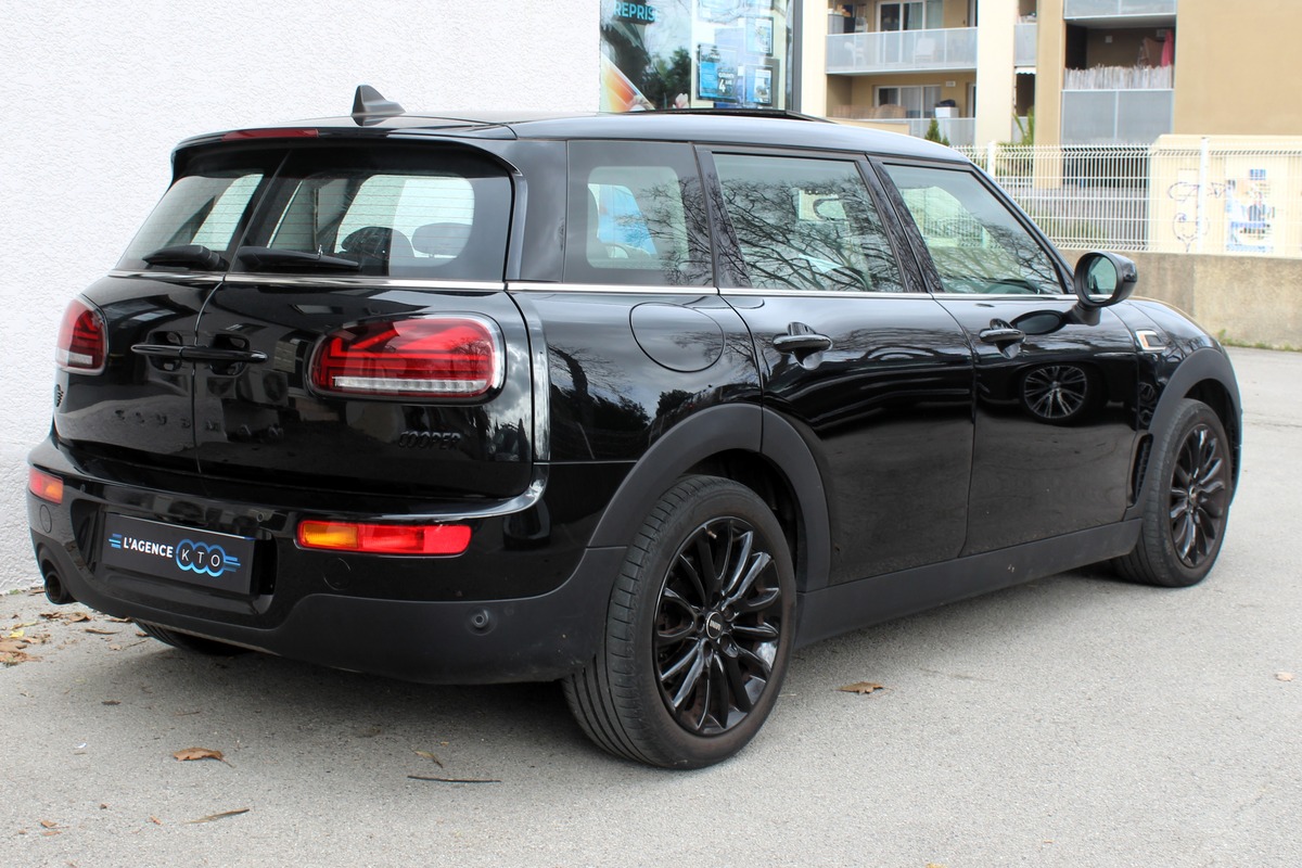 Mini Clubman III (F54) (2) 1.5 COOPER 136 ch EDITION PREMIUM PLUS BVA7 + TOIT OUVRANT + CARPLAY