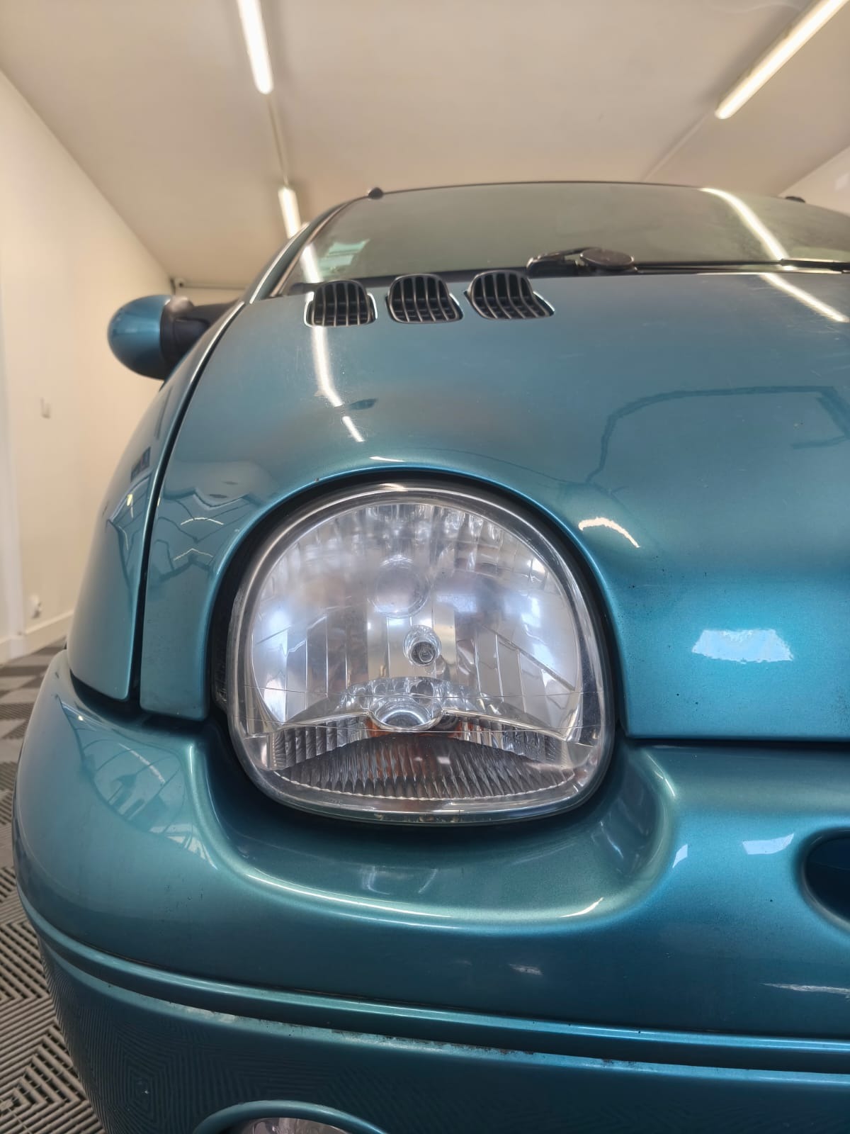RENAULT Twingo Dynamique 1.2 16V 75ch distribution neuve - garantie 3 mois -