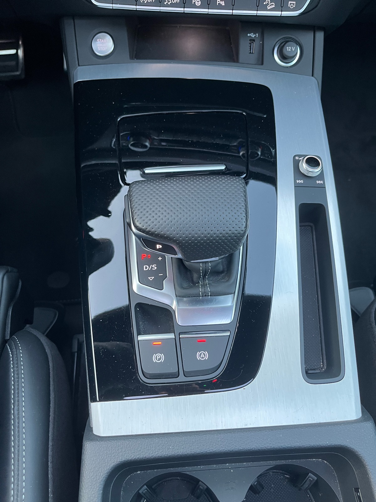 Audi Q5 Sportback 40 TDI 204ch QUATTRO S TRONIC 7 Sline, TOIT OUVRANT, SIEGES CHAUFFANT, MATRIX LED