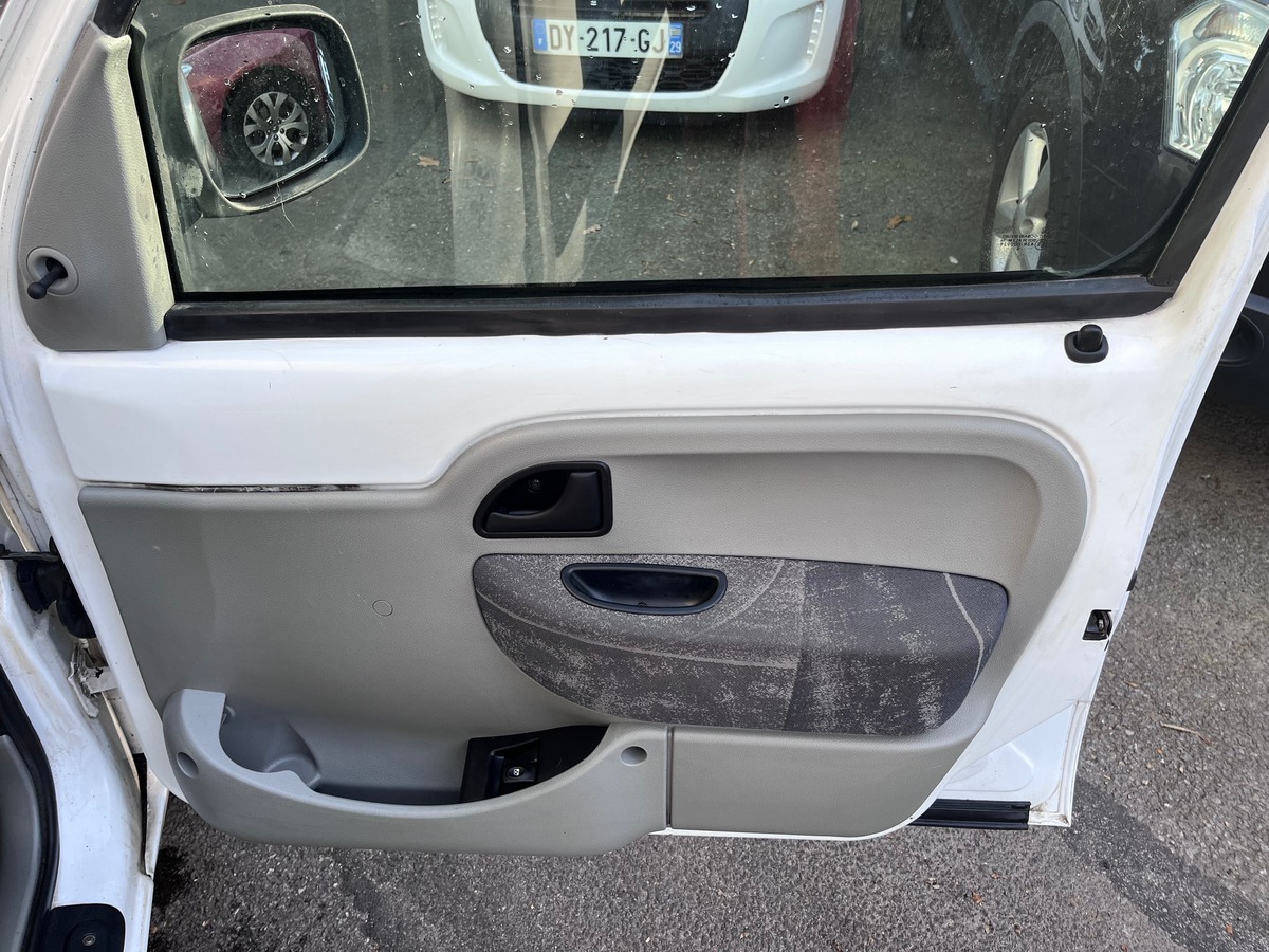 RENAULT Kangoo 1.5 dCi 65 ch Diesel