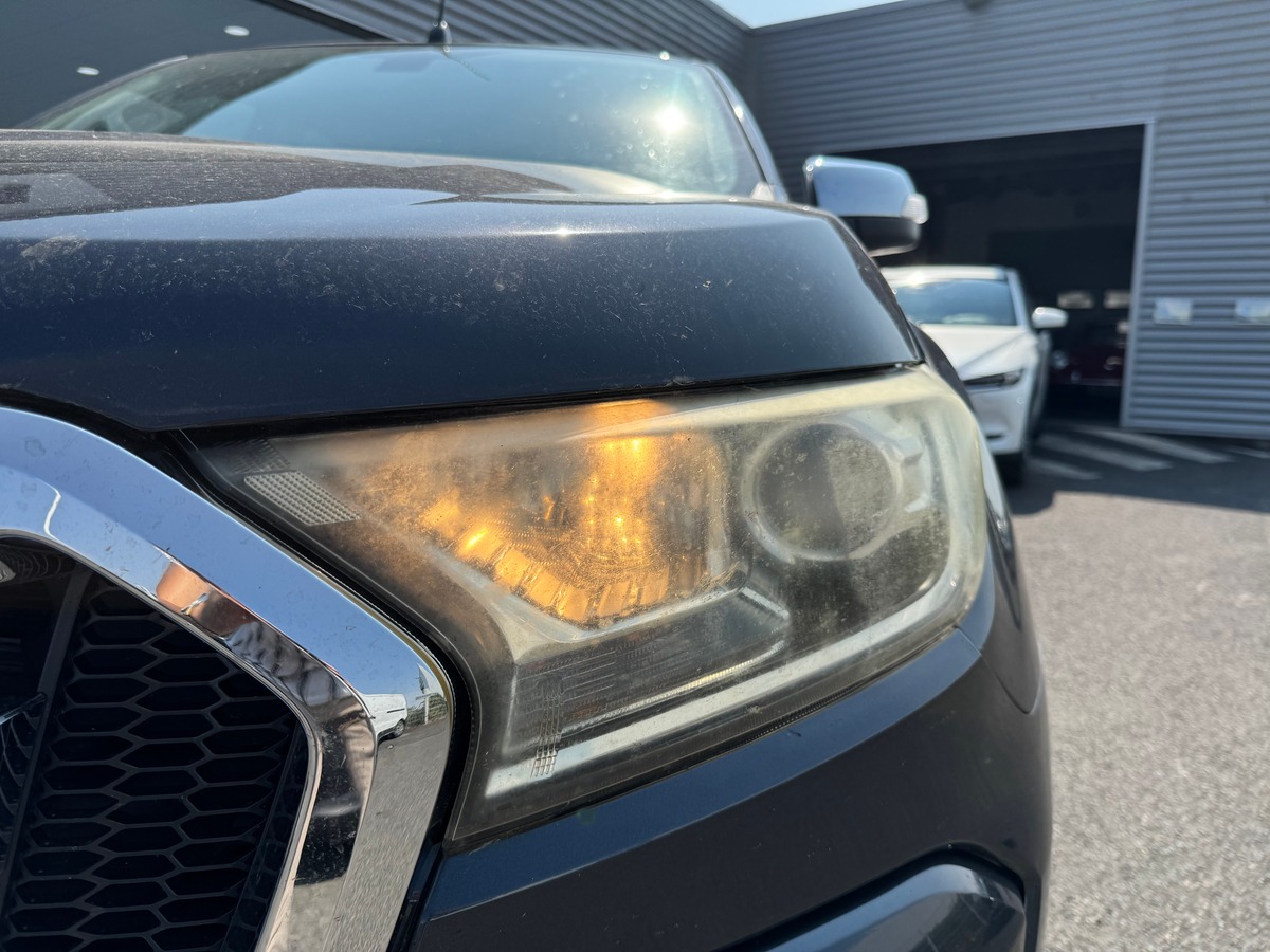 Ford Ranger 200 chevaux | Limited | Double Cabine | 5 places | GPS | Régulateur vitesse | Hard Top