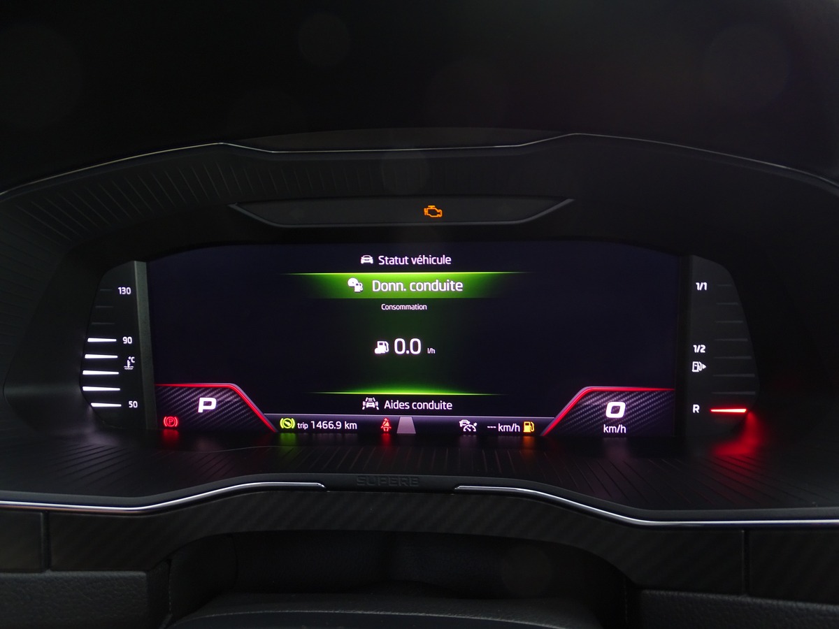 Skoda Superb III (2) COMBI 2.0 TDI 190 SCR SPORTLINE DSG7