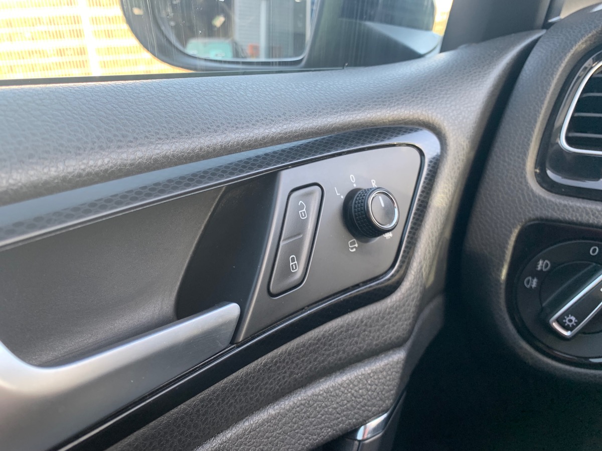 Volkswagen Golf 150 | Carat | JA 18" Durban | Suspensions Sport | Régulateur vitesse et de distance