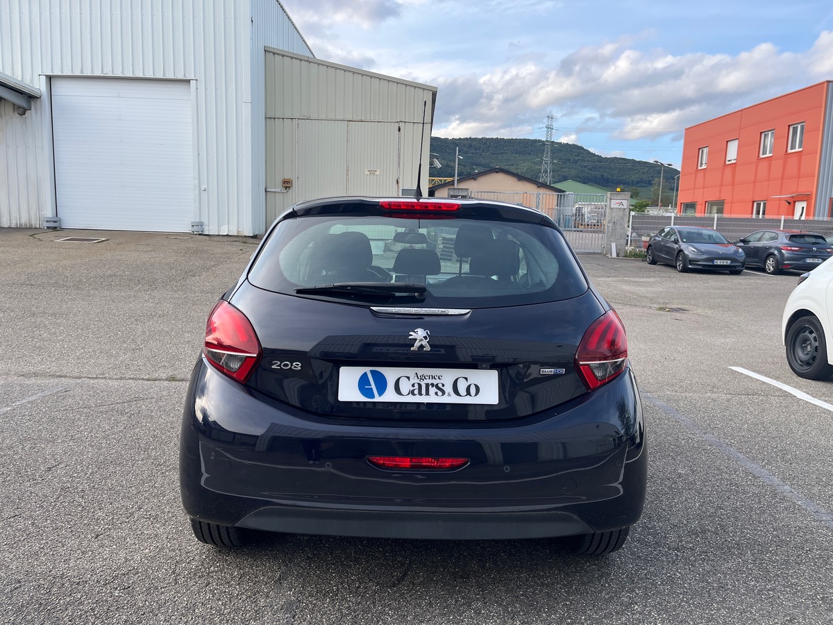 Peugeot 208 1.6 BlueHDI 100ch ALLURE 3P, Courroie de distribution OK, CarPlay, Caméra de recul, GPS