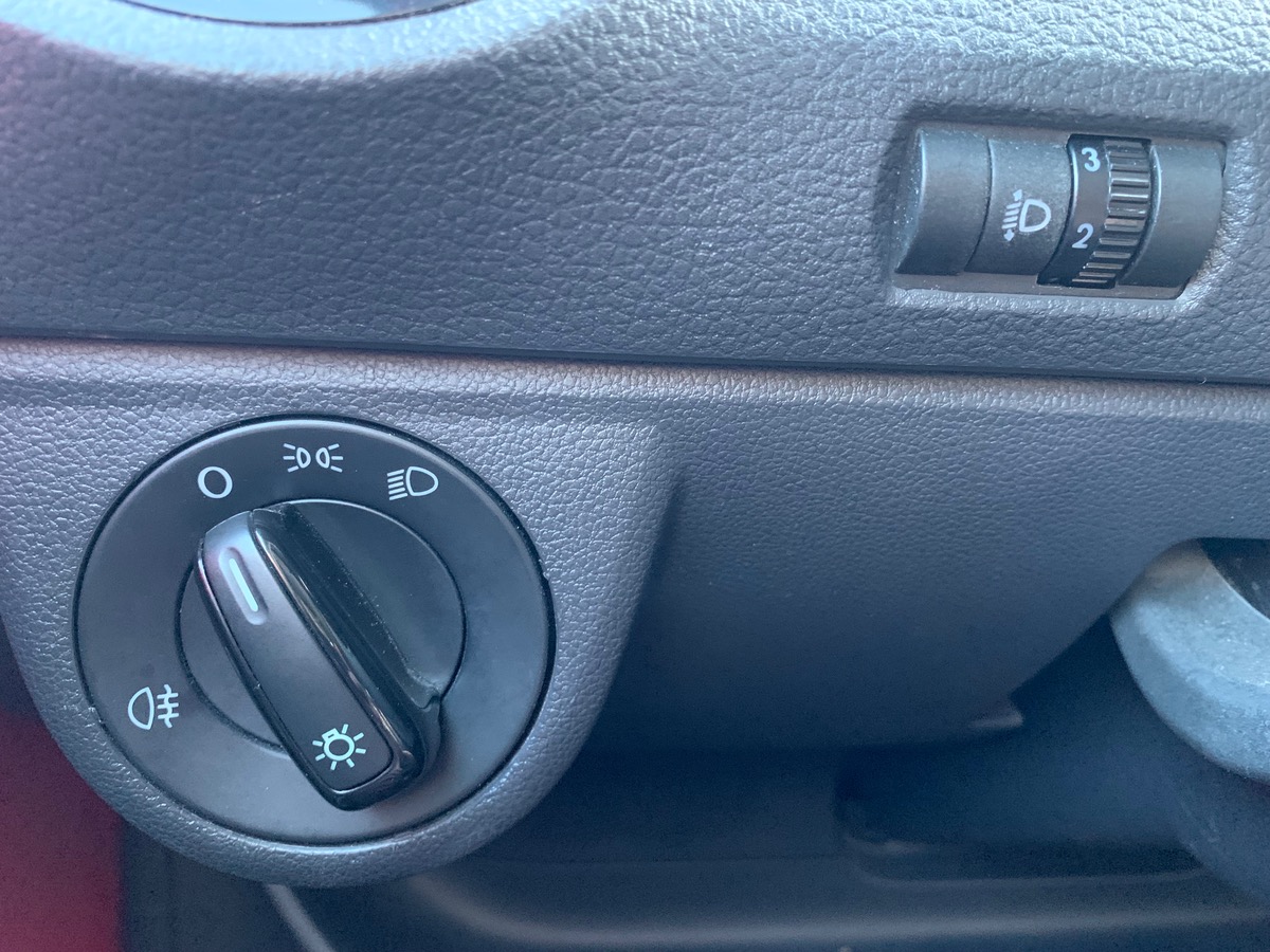 Skoda Citigo 60 ch | Rouge Tornado | ABS | Airbags | Dernier entretien à 50661 kms en 07/2025