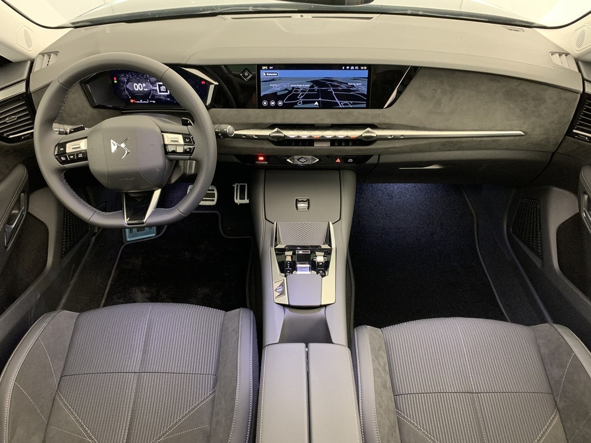 Citroën DS4 145 | Hybride e-DCT6 Etoile | Toit ouvrant | Mirror Screen | PLUSIEURS COLORIS