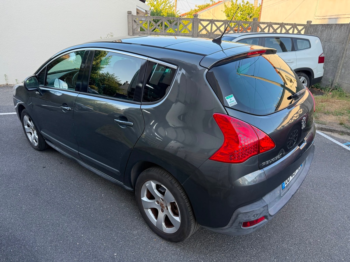 Peugeot 3008 1.6 HDI 115 CV allure garantie 6 mois