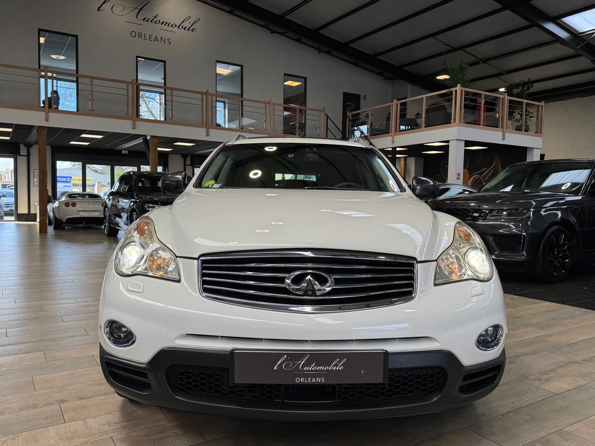 Infiniti EX30D GT PREMIUM V6 AWD AUTO-S7 238CV TO/ATTELAGE/CAM 360°/BOSE ENTRETIEN COMPLET A 