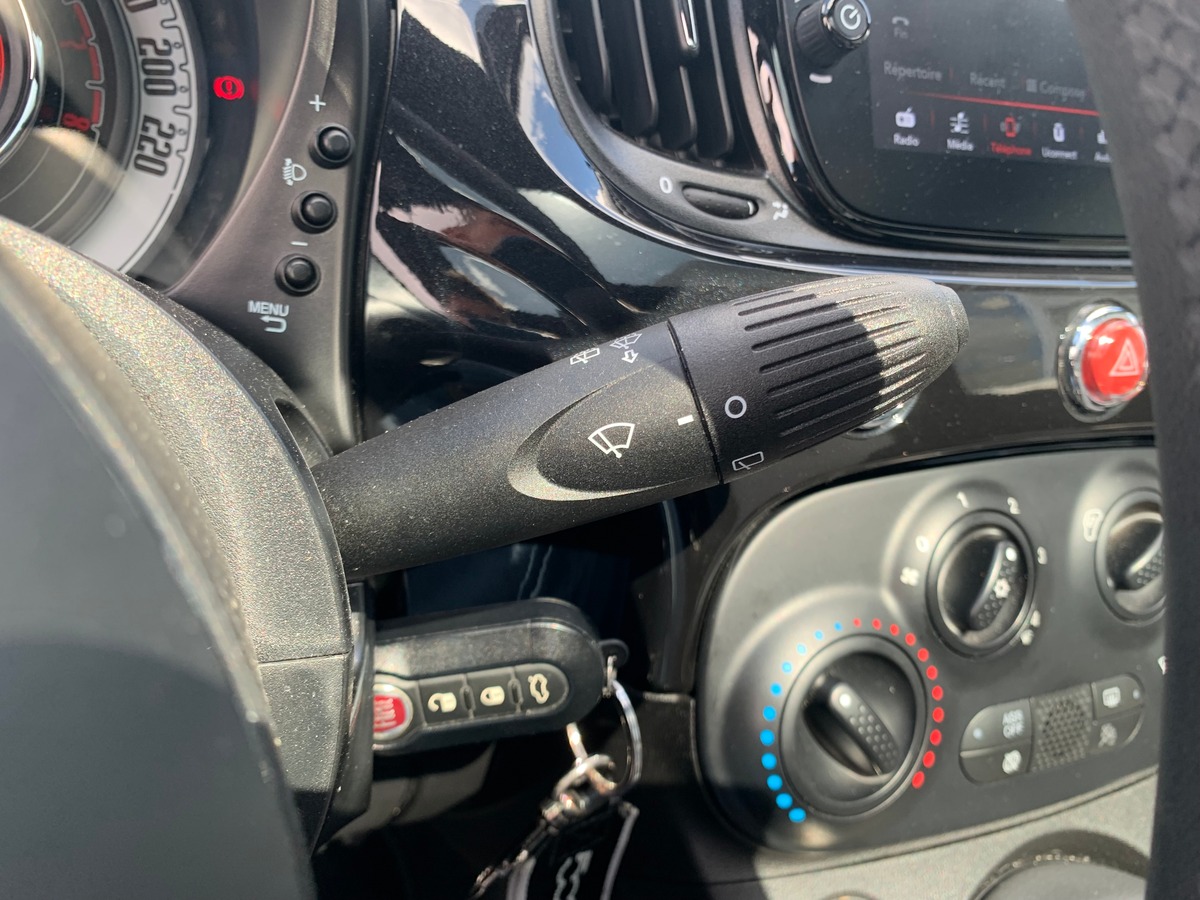 Fiat 500 70 chevaux | Dolcevita | Toit vitré | Régulateur de vitesse | Faible kilométrage
