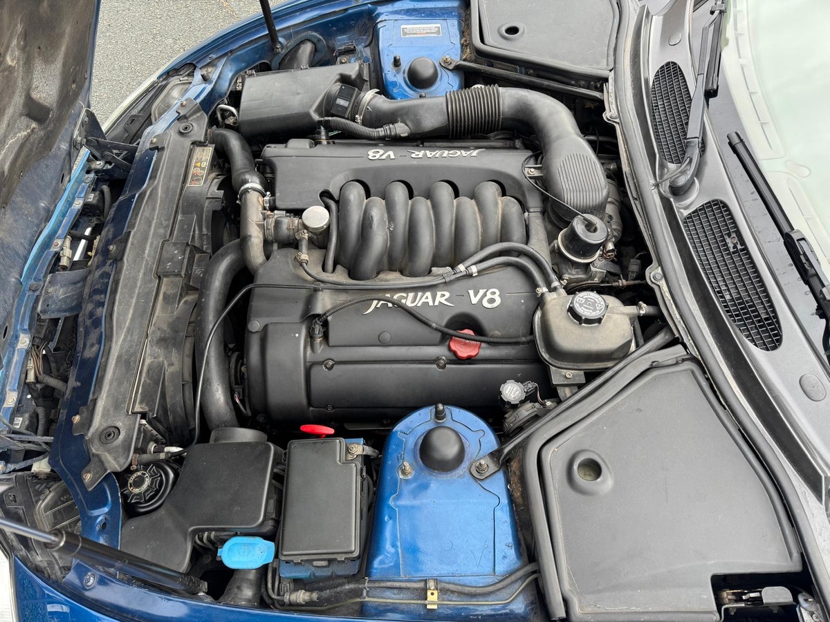 Jaguar XK8 Cabriolet 4.0 V8 285cv - Garantie