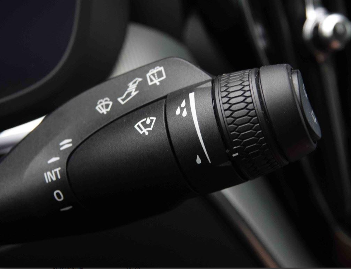 Volvo XC60 2.0 B4 197 MHEV Plus Dark | Plusieurs coloris disponible