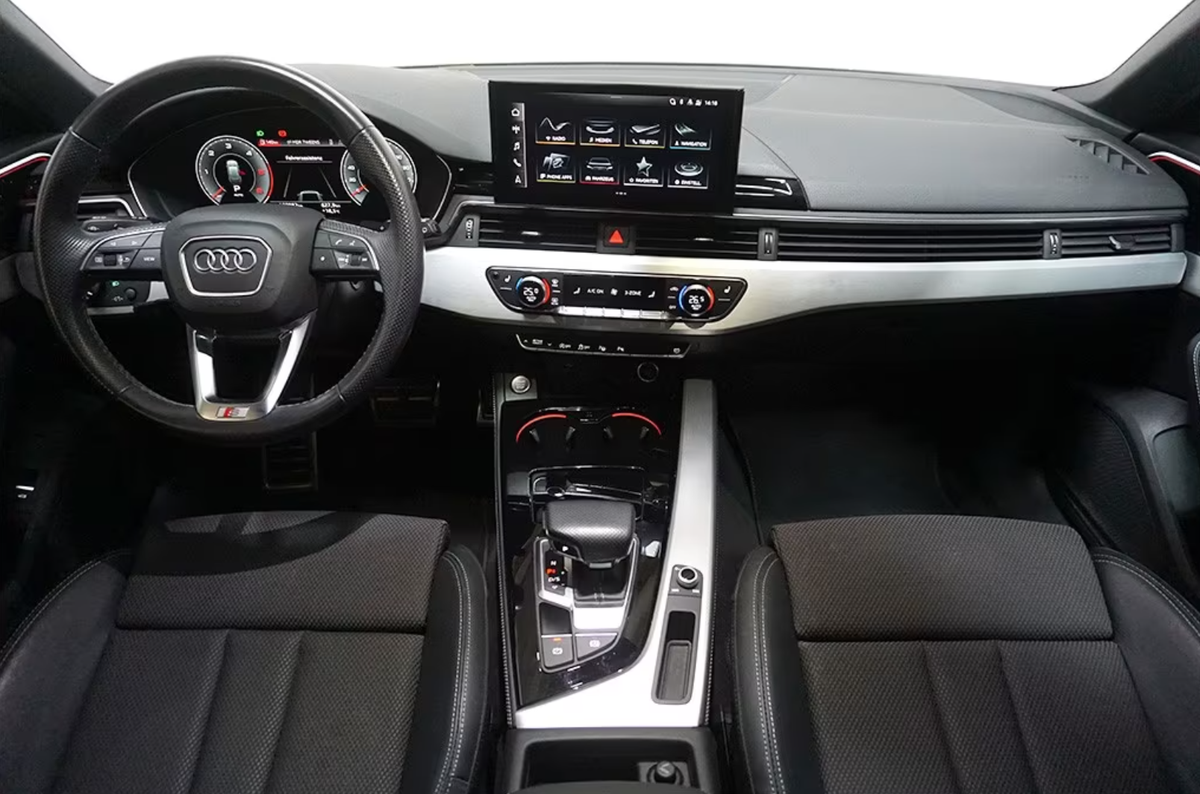 Audi A4 Avant V 35 TDI 163ch S line S tronic 7/Toit ouvrant/Matrix/Caméra