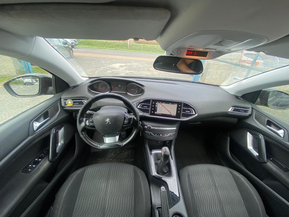 Peugeot 308 1.6 hdi blue hdi 100cv ALLURE