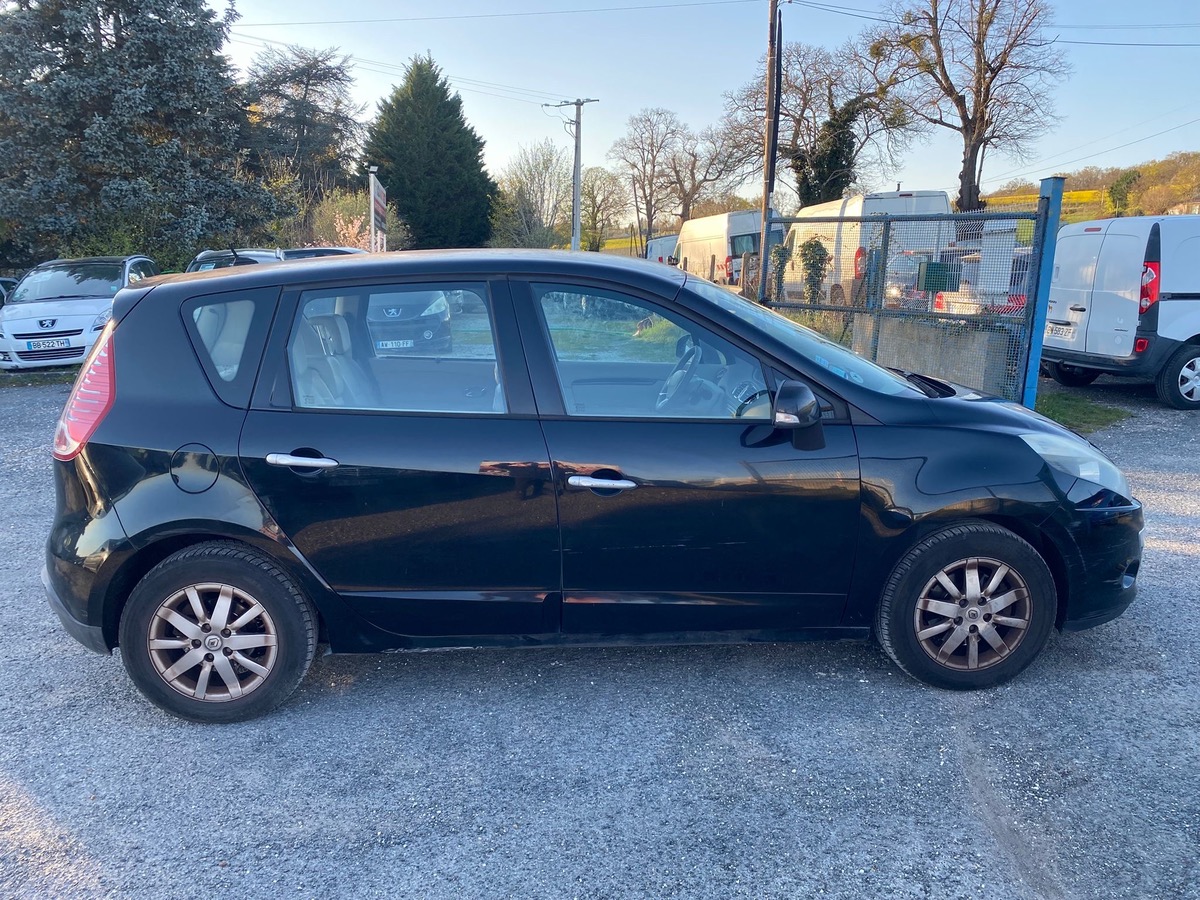 RENAULT Scenic III 1.6 dci 130cv moteur à chaîne 