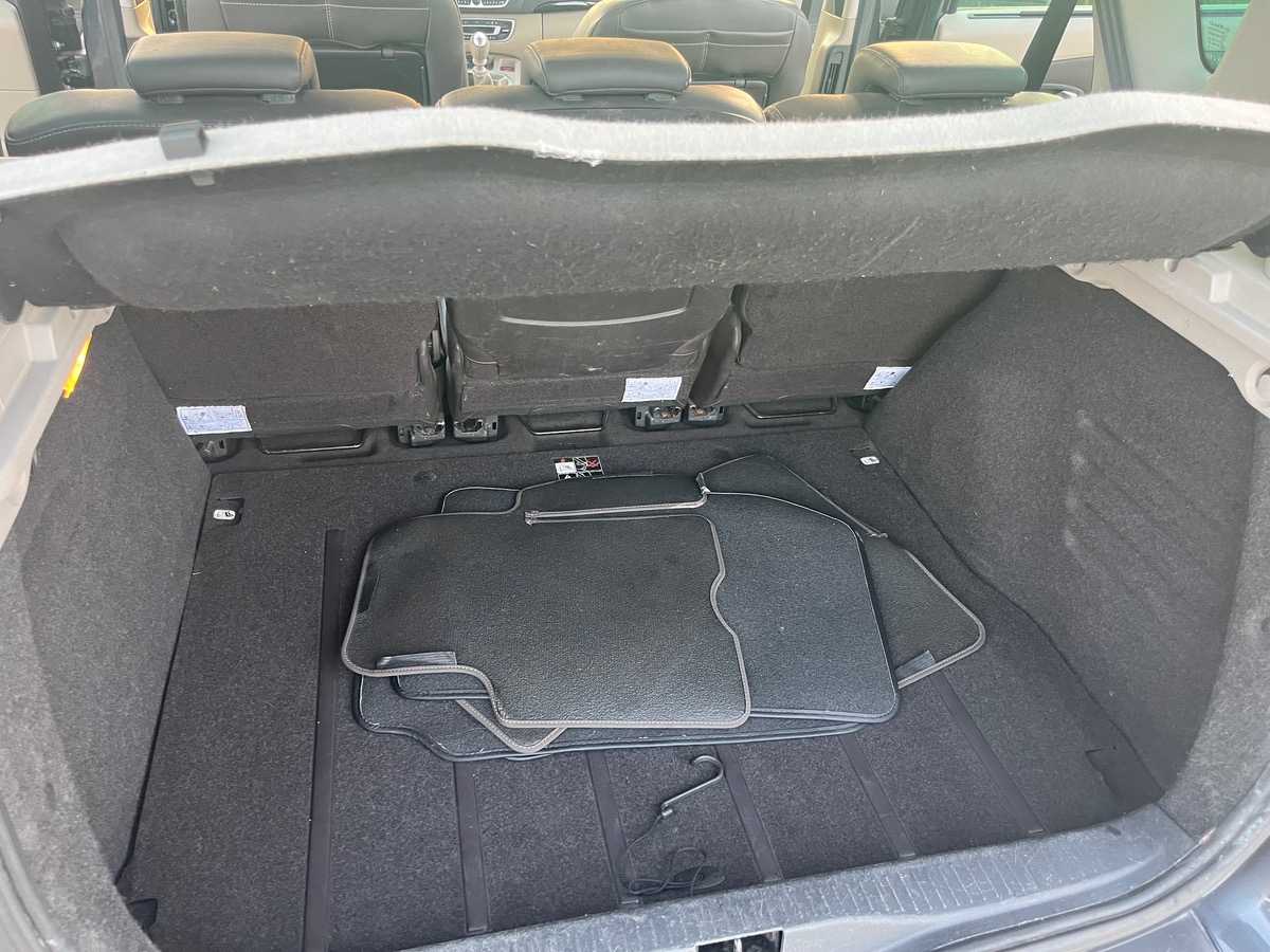 RENAULT Scenic 1.9 dci