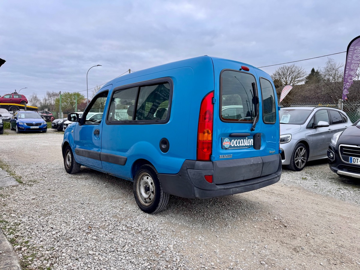 RENAULT Kangoo EXPRESS 1.5 DCI 70 CV CABINE APPROFONDIE 5 PLACES