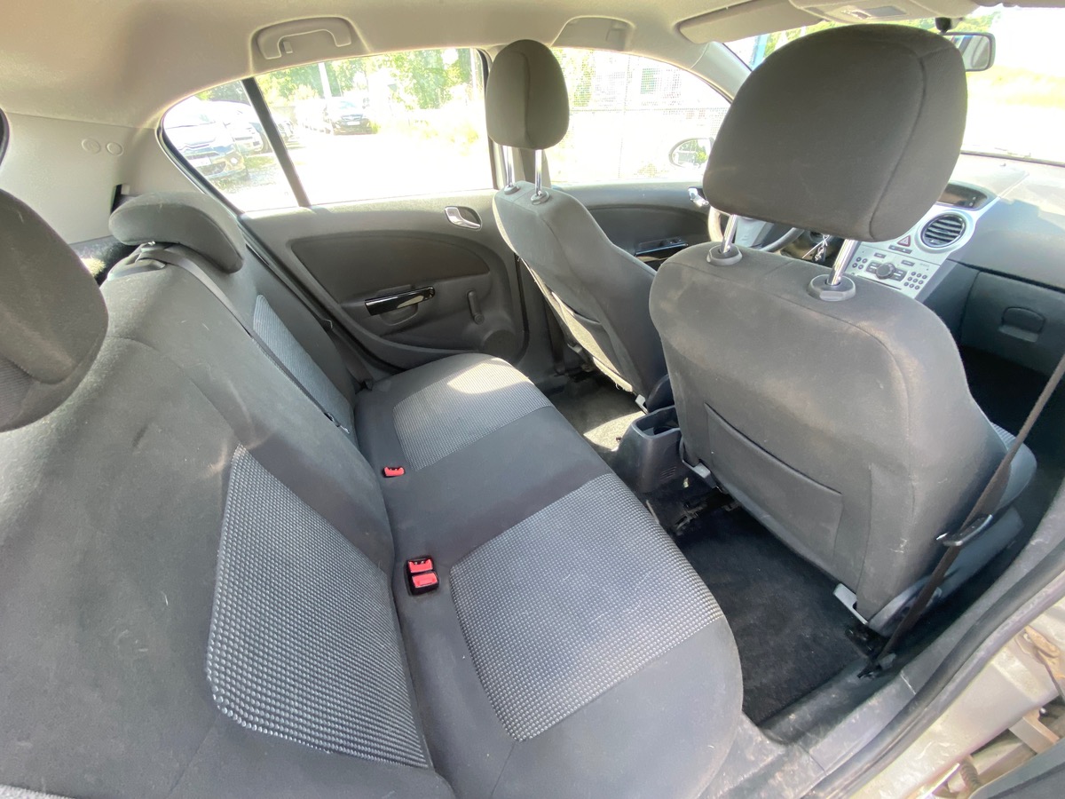 Opel Corsa 1.3 cdti 75cv 178055km 2013