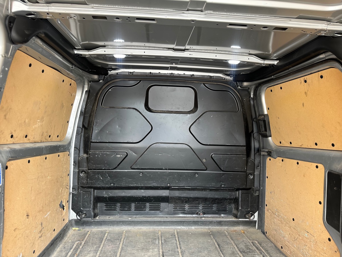Ford T.CUSTOM transit limited 2.0 130cv 1ère main TVA RECUPERBALES