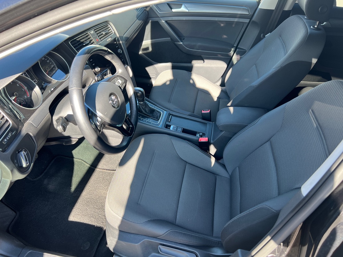 Volkswagen Golf VII Phase 2 1.5 TSI 16V Blue Motion DSG7 130 cv, SUIVI COMPLET VW, SIEGES CHAUFFANT