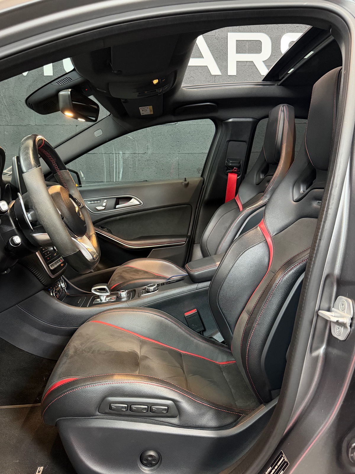 Mercedes Benz Classe A A45 AMG PACK AERO 381CV