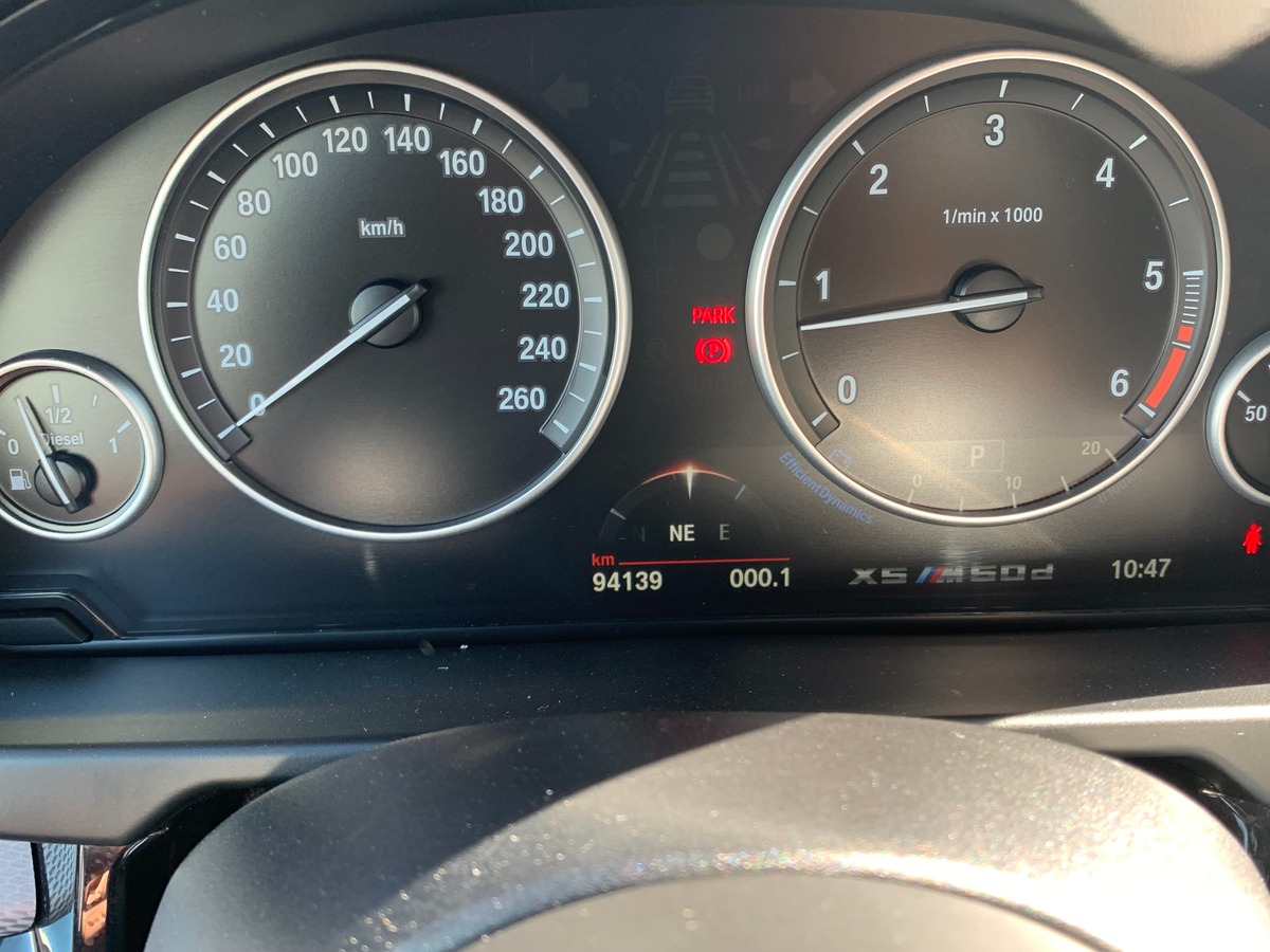 Bmw X5 380 ch | M50D | xDrive | Caméra recul | GPS | Attelage | Harman Kardon | Sièges électriques
