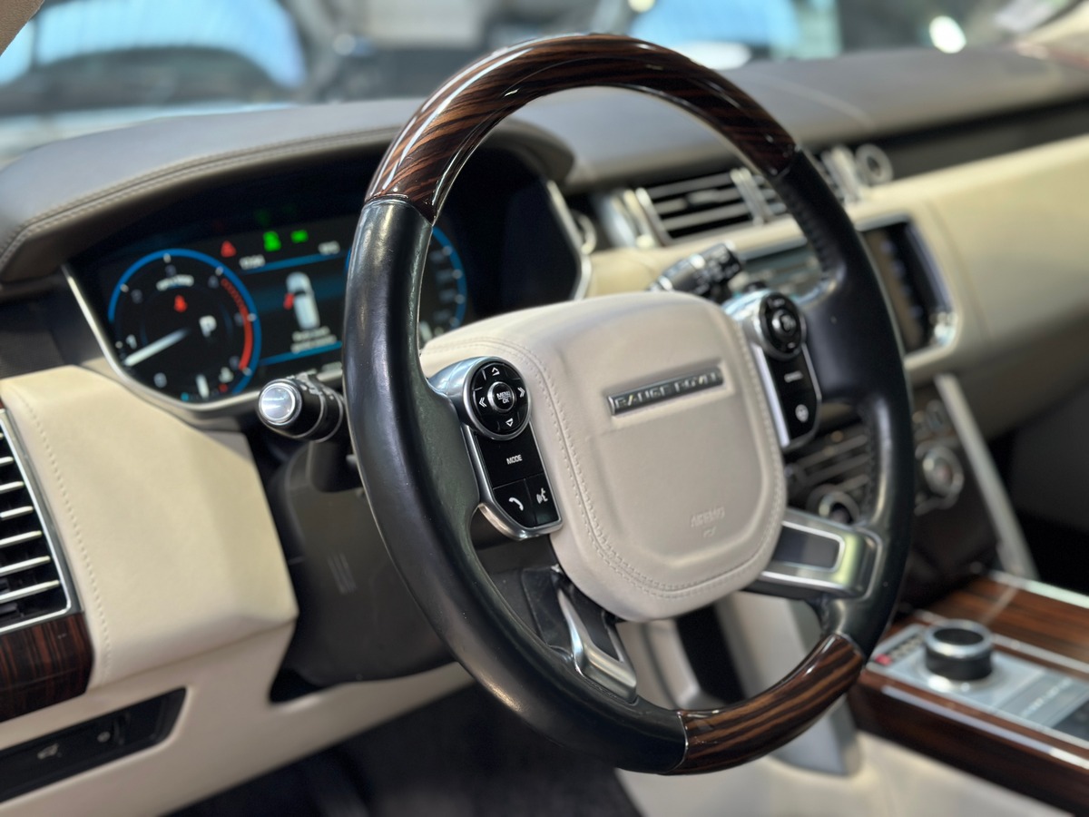 Land-Rover Range Rover Vogue IV 4.4 SDV8 339 cv Autobiography - Suivi Complet